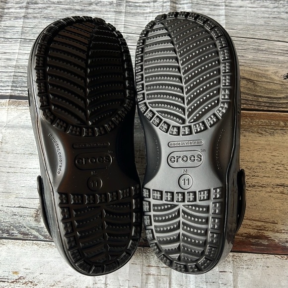 Men’s Crocs Ron English Black with Fun Charms Size-11 - Picture 7 of 11